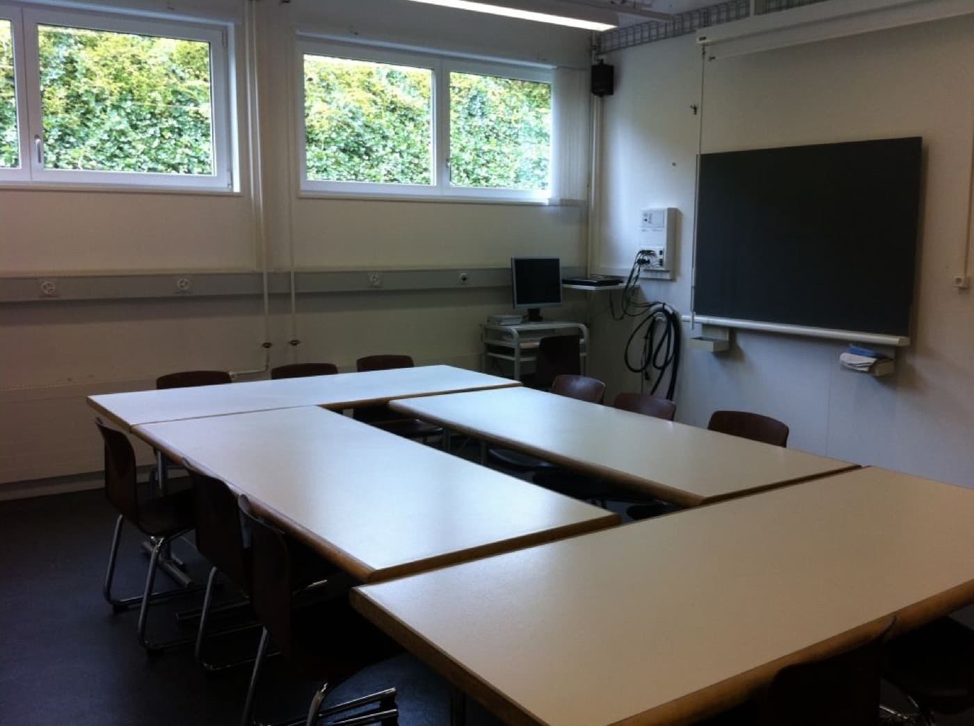 GLT-A-04 room view
