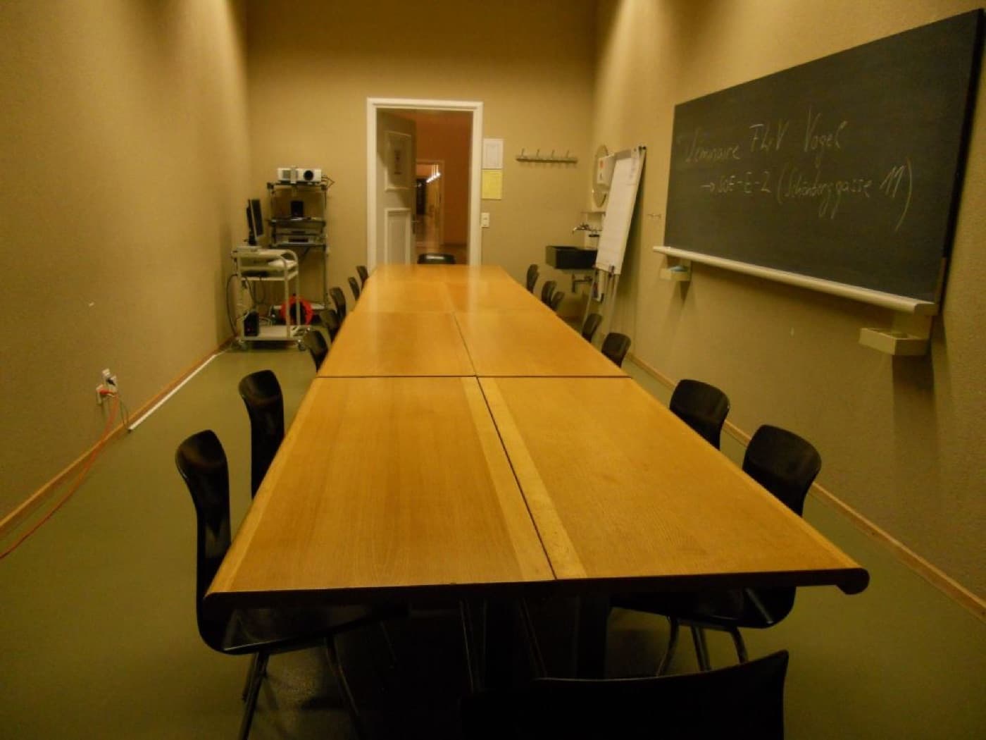 KO2-F-151 Seminarraum room view
