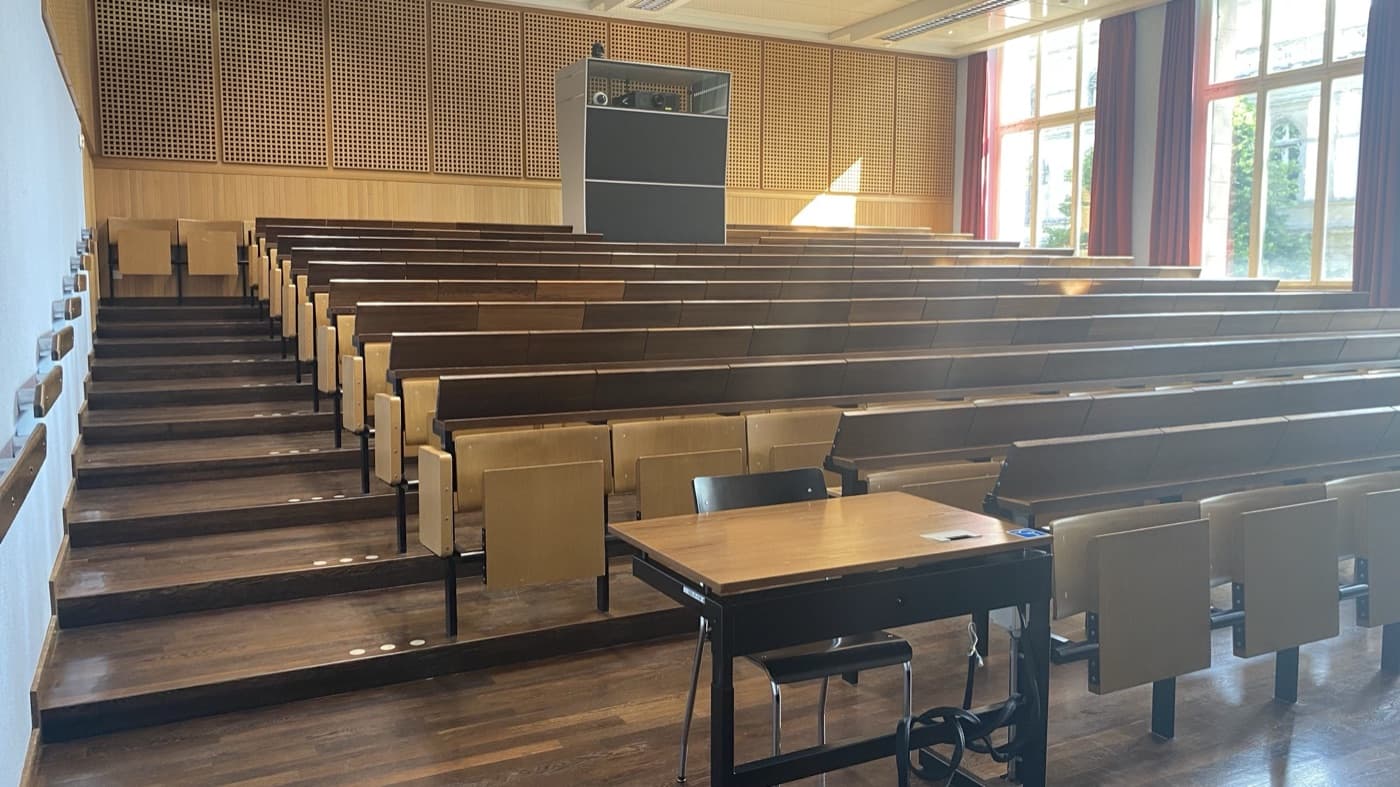 KOL-F-118 Hörsaal room view