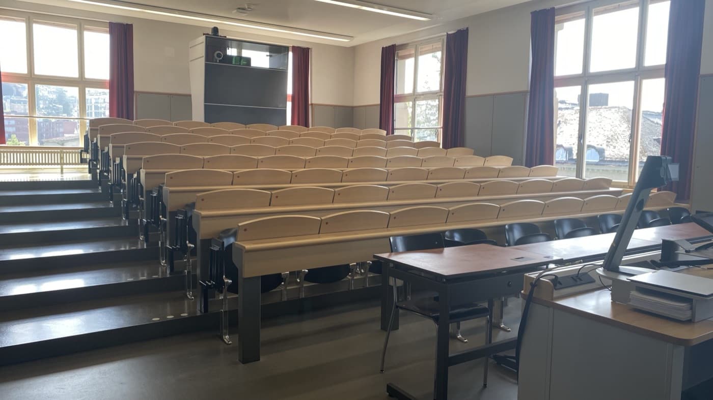 KOL-G-204 Hörsaal room view