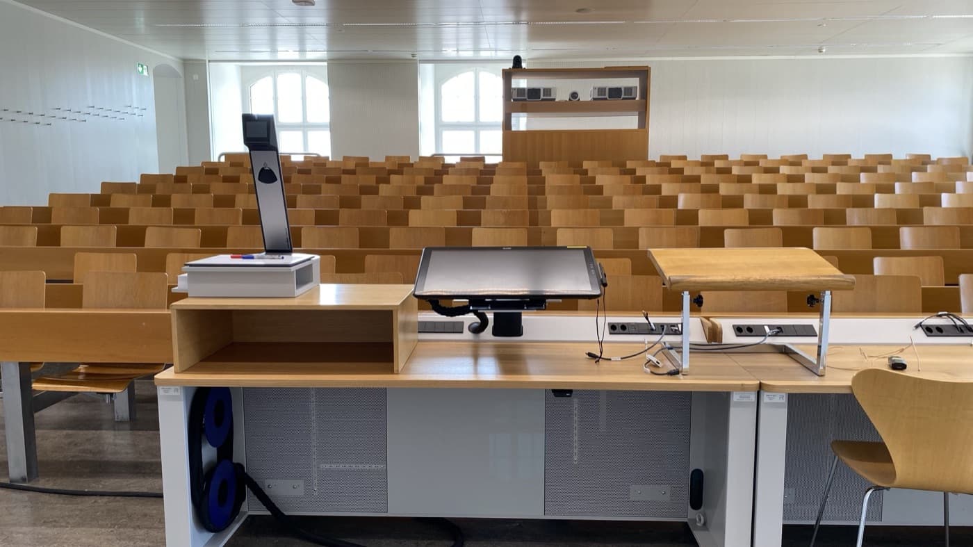 RAI-H-041 Hörsaal room view