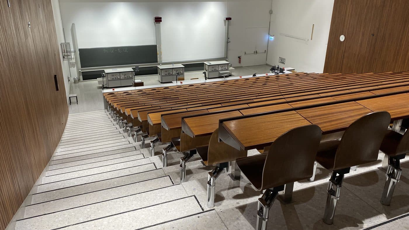 Y15-G-20 Hörsaal: room view