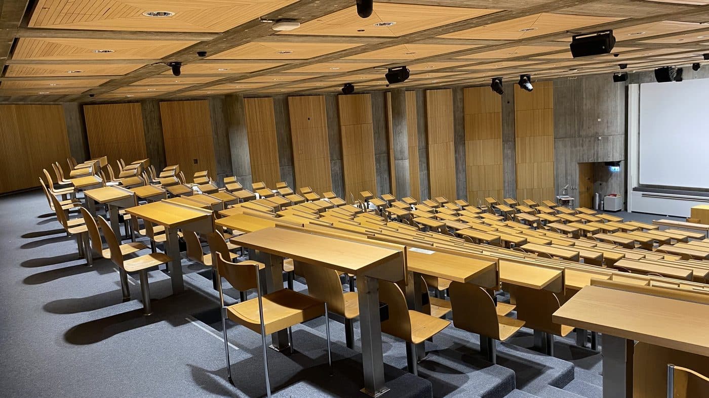 Y24-G-45 Hörsaal: room view